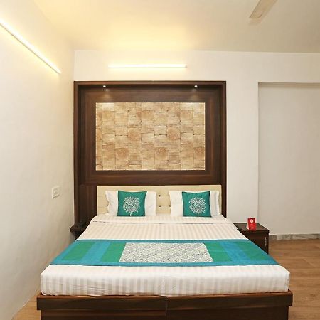 Oyo 9853 Hotel Haveli Inn Джодхпур Экстерьер фото