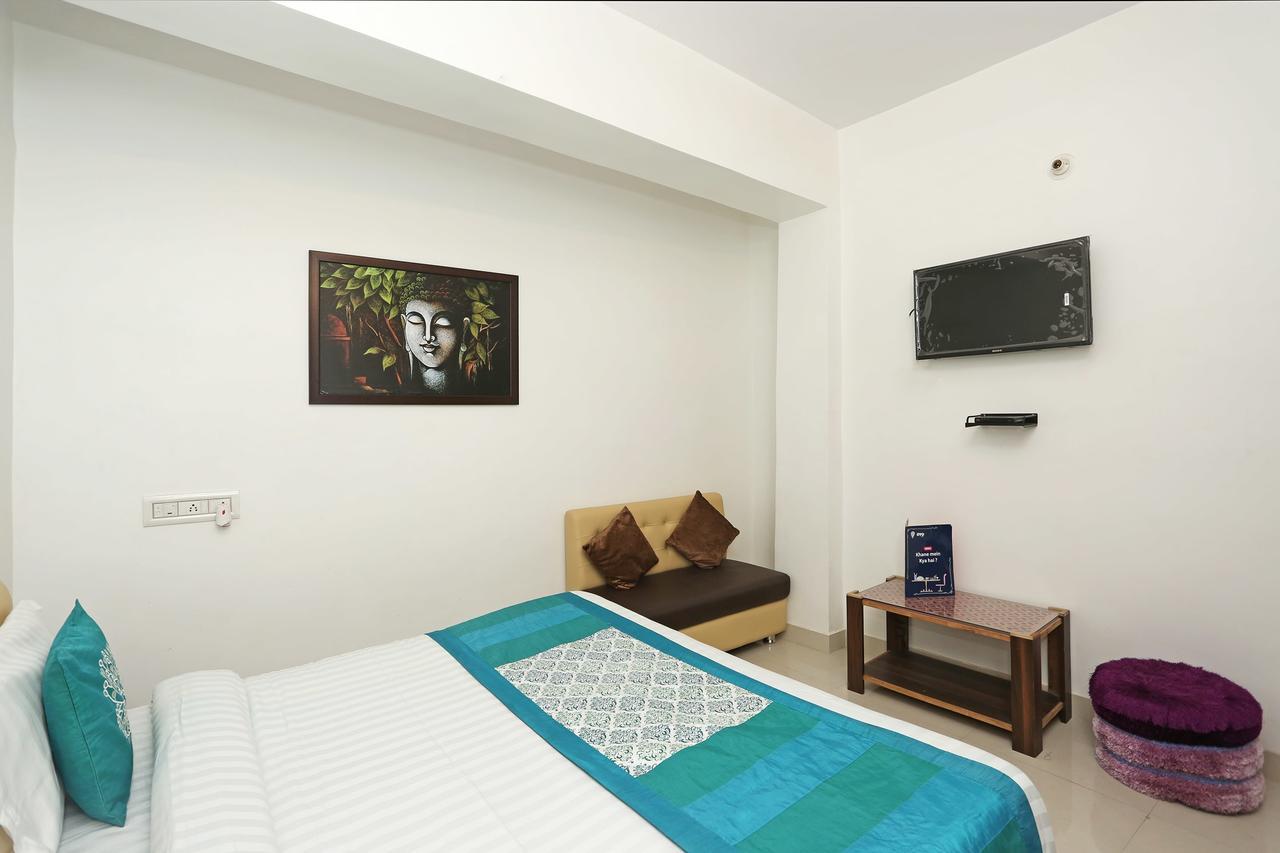 Oyo 9853 Hotel Haveli Inn Джодхпур Экстерьер фото
